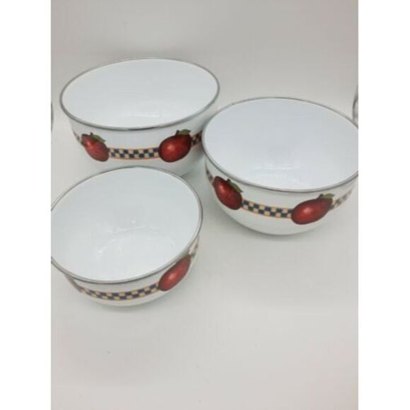 Set of 3 Retro Enamel Metal Nesting Bowls - Fruit Apples Checkered 🍎🍏 - Picture 2 of 9
